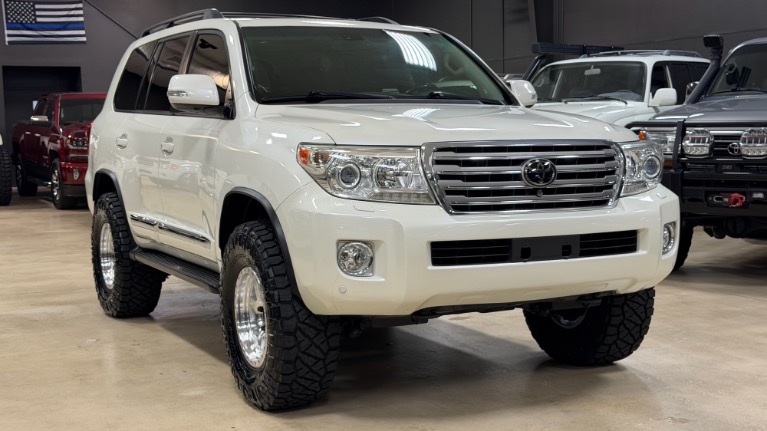 toyota land cruiser 2014 JTMHY7AJ7E4023285 image toyota land cruiser 2014 JTMHY7AJ7E4023285 image